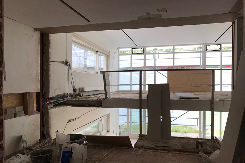 Verbouwing splitlevel woonkamer